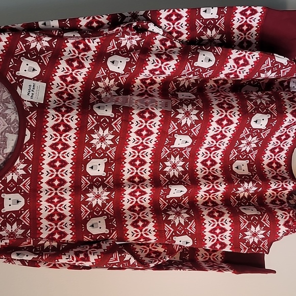 Old Navy Pajama Set "Polar Bear Red" - Picture 2 of 4